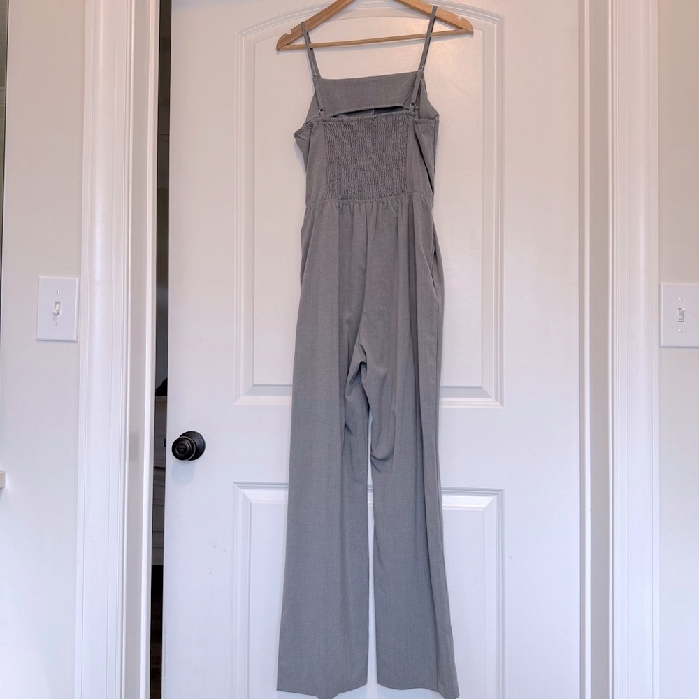 Monteau Gray Women's Jumpsuit size medium - Picture 2 of 4